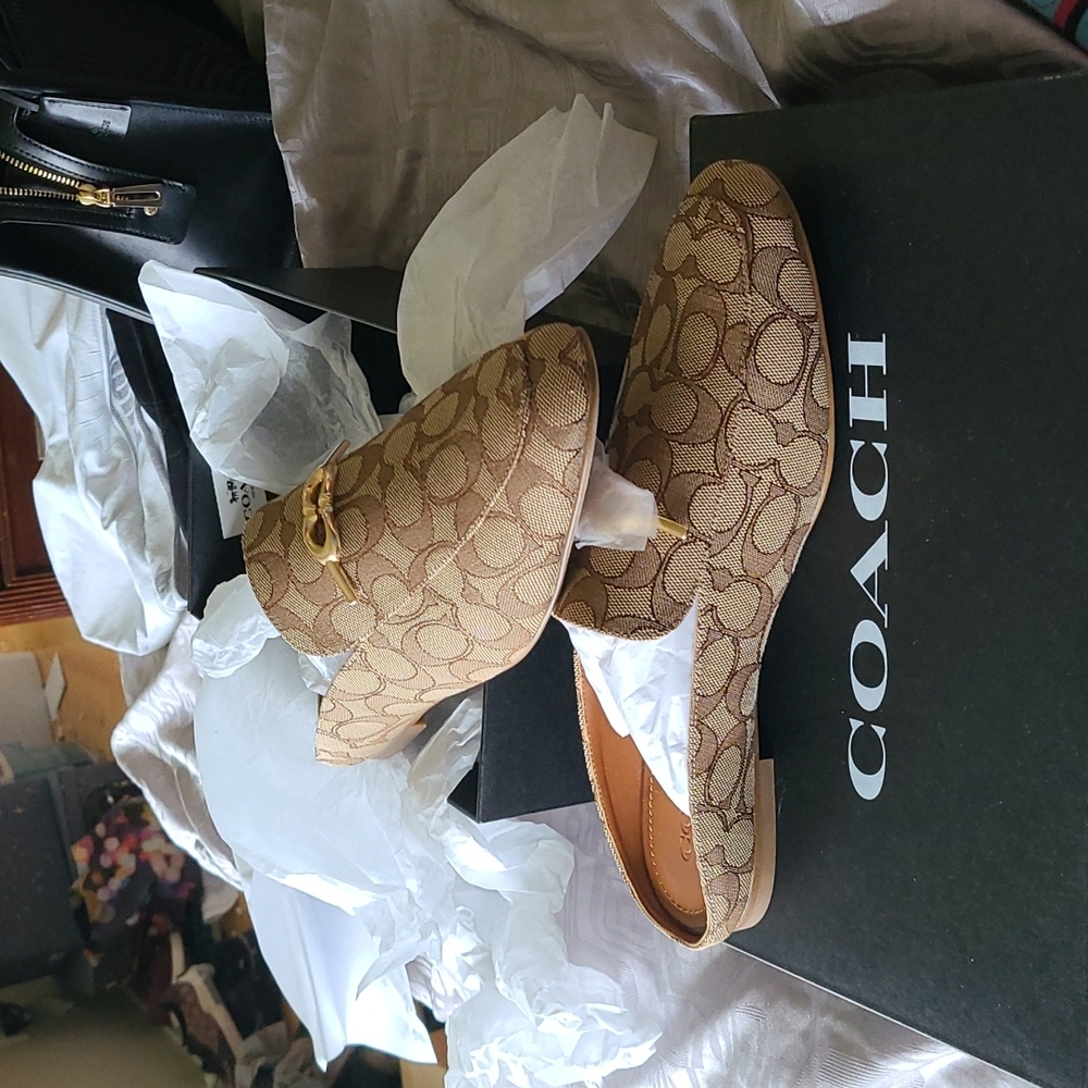 Coach Sienna signature slide - Picture 3 of 5